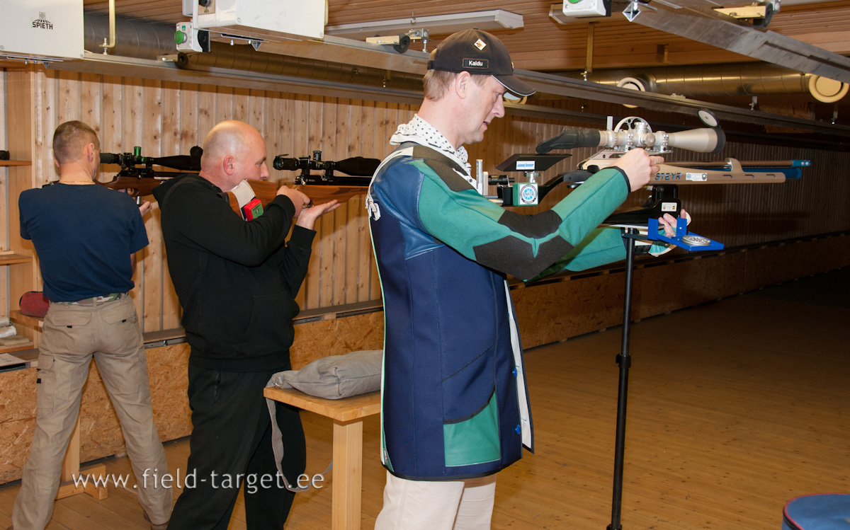 PCP II vahetus püsti laskmiseks ettevalmistumas